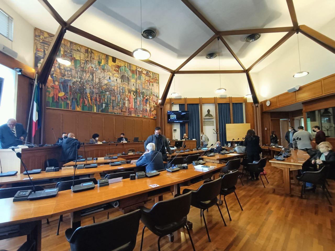 Copertina per Rincaro della Tari, bocciati gli aumenti di costi in Aula a Gorizia